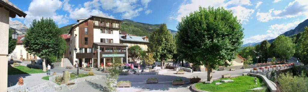 Auberge Roche Grande Entraunes Exterior foto